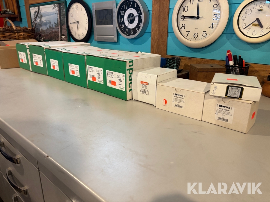 Brytare Schneider Electric 10st olika modeller