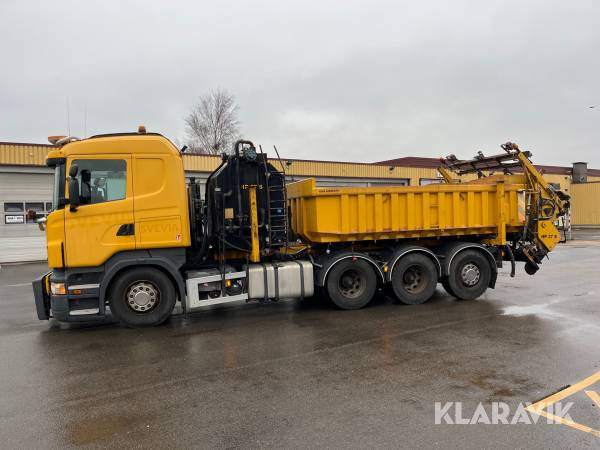 Lastbil med kombispridare Scania R420 Savalco HP27S