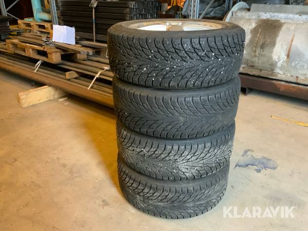 Friktionsdäck för Volvo Hakkapeliitta 225/55R17