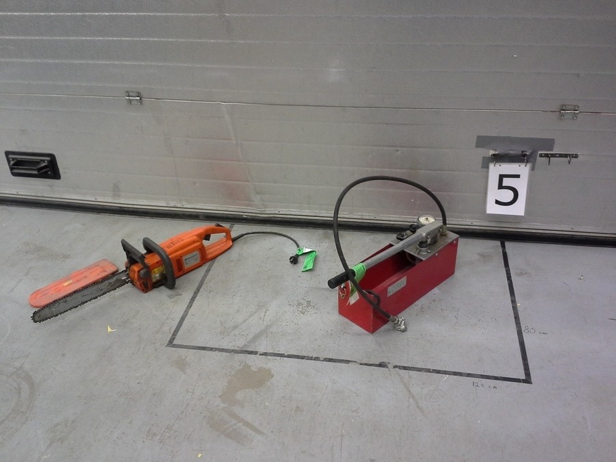 PROVTRYCKNINGSAPPARAT & KEDJESÅG EL