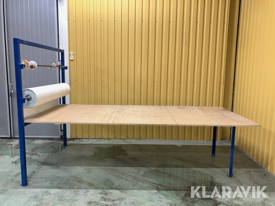 Skärbord med hållare för glasfibermatta/annat