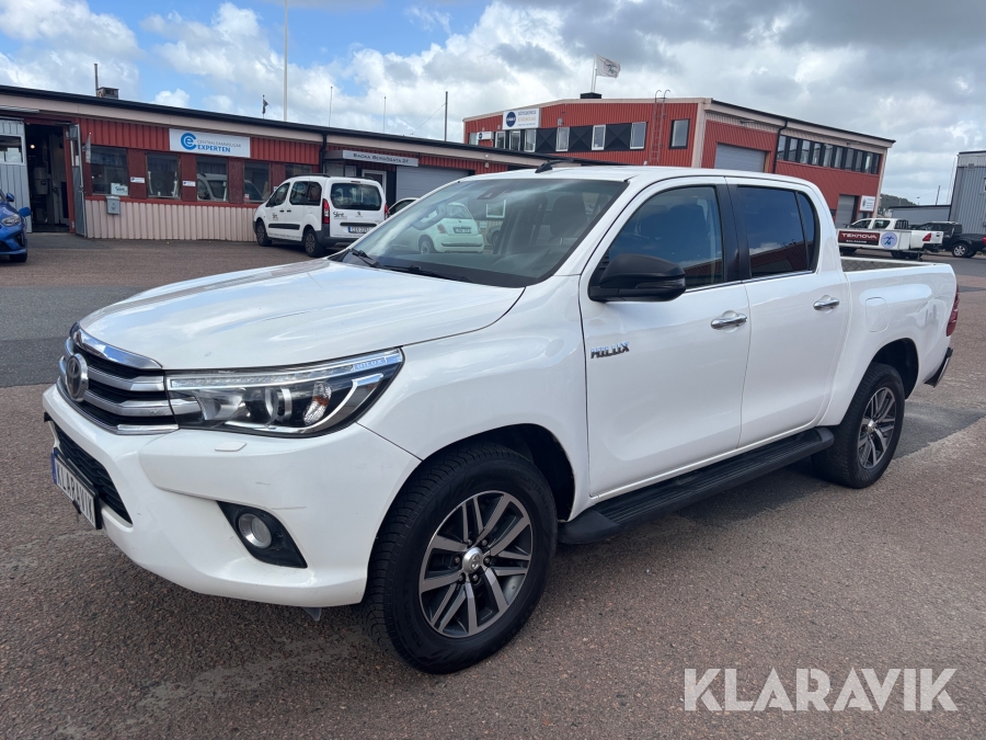 Pickup Toyota Hilux Dubbelhytt 2.4 AWD Automat 150hk