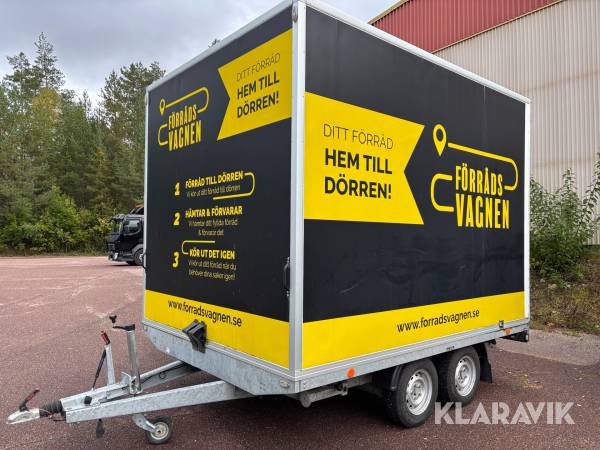 Personbilssläp Westbay Agados