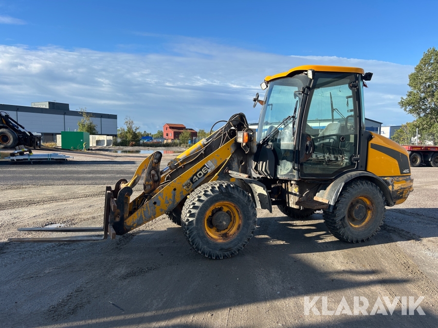 Hjullastare JCB 406 med gafflar och skopa