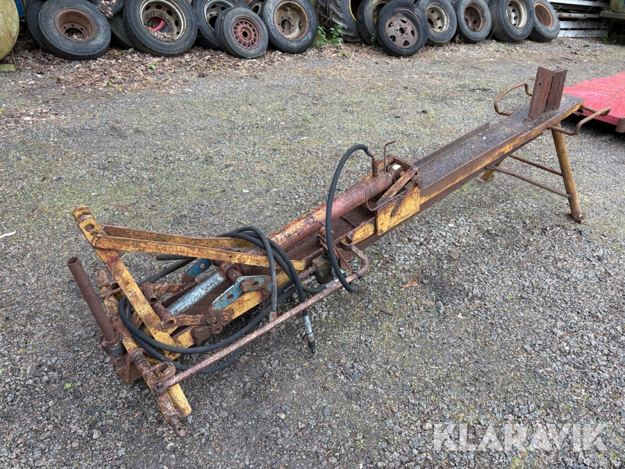 Vedklyv 1m med Trepunktsfäste