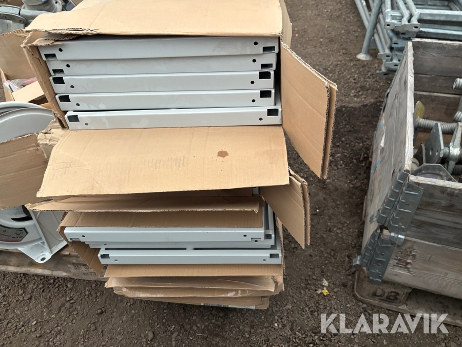 Hyllplan Polica R015 400mm