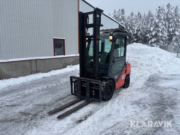 Gaffeltruck Toyota 8FDF30