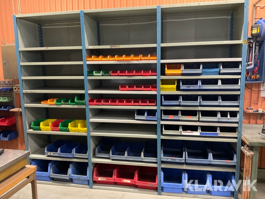 Lagerhyllor 3 sektioner