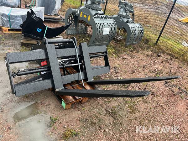 Hydrauliska gafflar Thoréns i Kil 8t OilQiuck OQ80