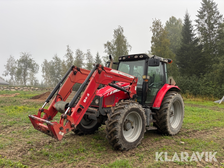 Traktor Massey Ferguson 5455 Dyna 4