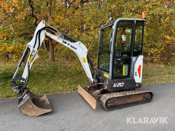 Grävmaskin Bobcat E20 banddriven