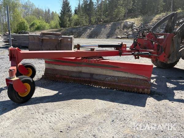 Frontmoterad vägsladd Fransgård GT-300 DKH