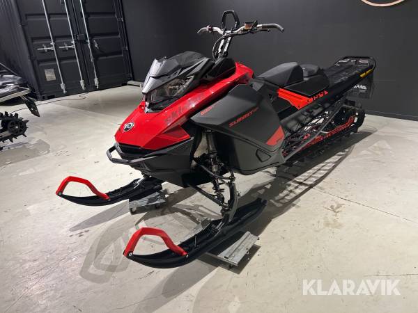 Snöskoter Ski-Doo Summit SP 600R e-tec