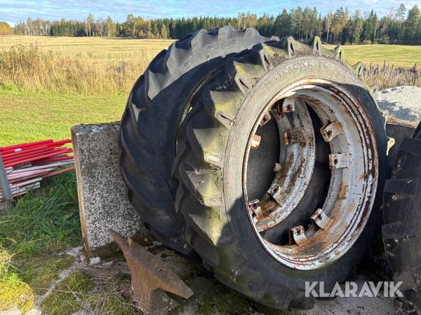 Traktordäck Nokian/ Goodyear 2st