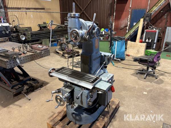 Fräs Fritz Werner 3. 230 digital