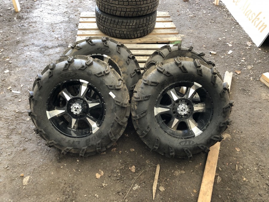 4st fyrhjulingsdäck 