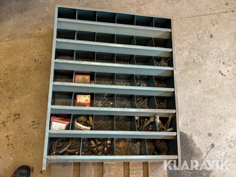 Sortimentskåp inkl diverse skruv, expander etc