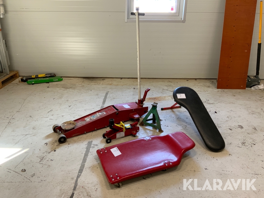 Domkrafter 2 st med tillbehör
