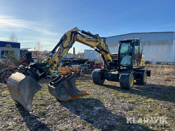 Hjulgrävare Yanmar B95W med tiltrotator och redskap