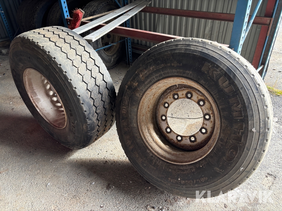 Vagnsdäck Kuhmo KMA 02 2st med fälg
