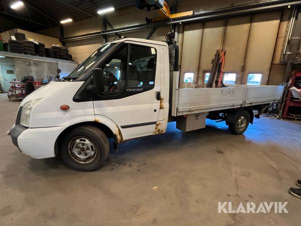 Lätt lastbil Ford Transit 350EF med Palfinger kran