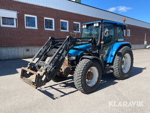 Traktor New Holland TL90 med frontlastare
