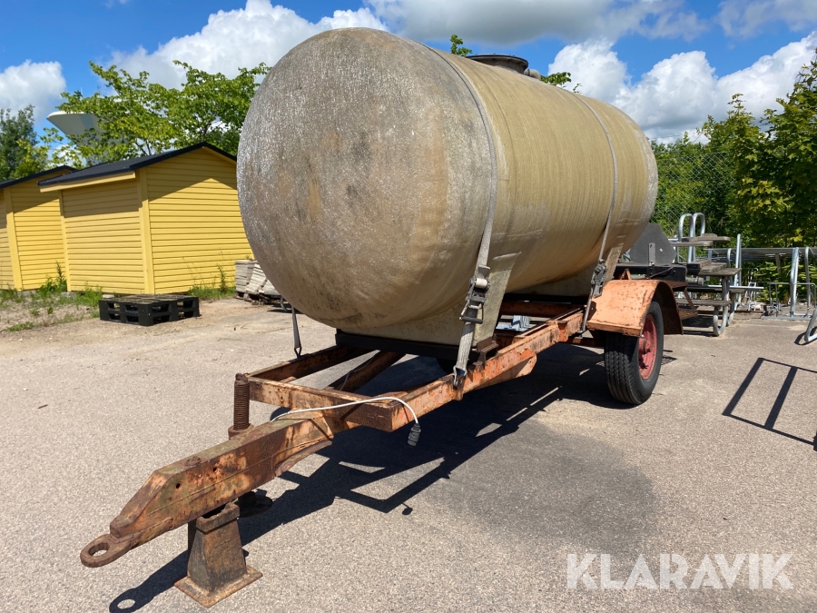 Bevattningstank på vagn glasfiber