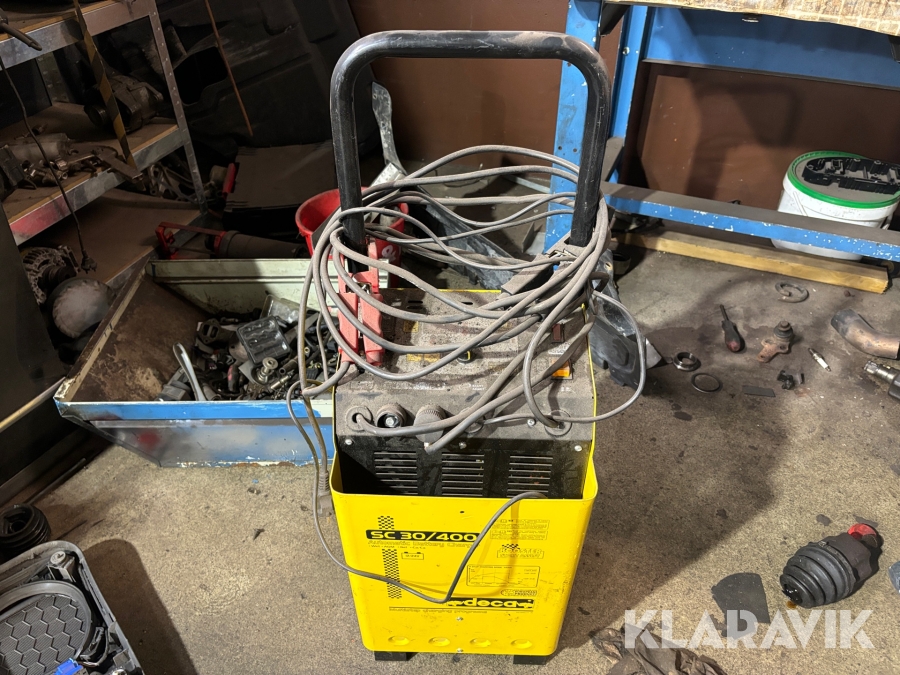 Bilstartare Deca SC 30/400
