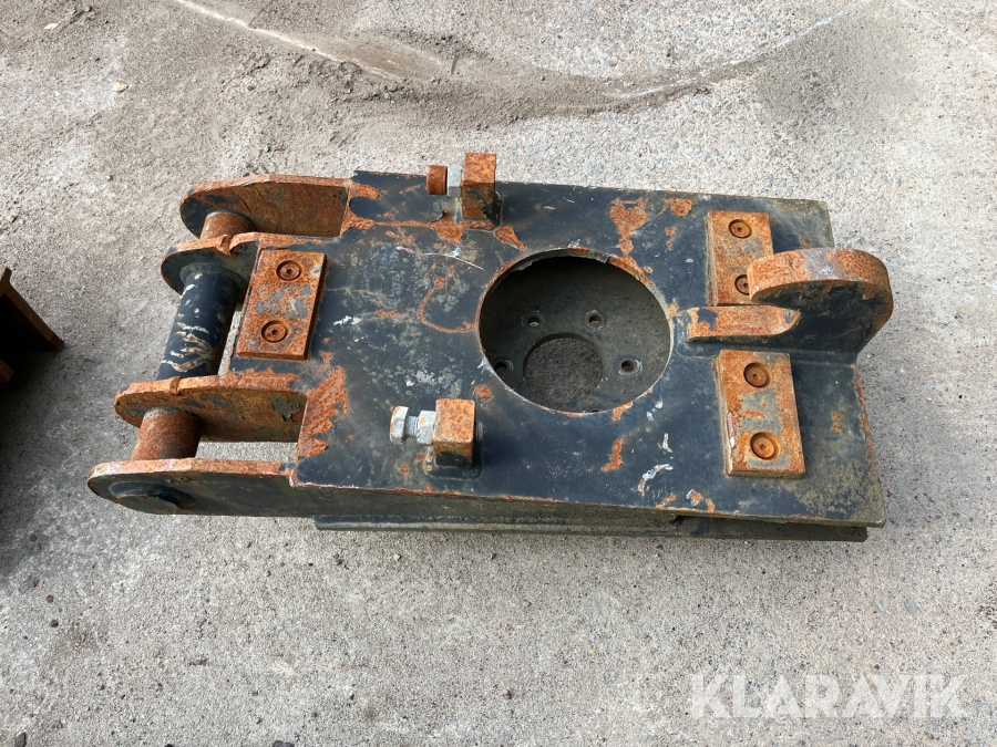 Redskapsfäste till Dalagripen B20