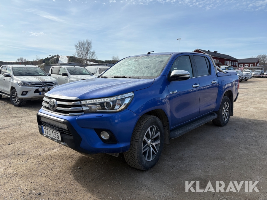 Pickup Toyota Hilux Dubbelhytt 2,4 AWD Automat