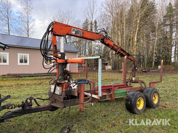 Timmervagn elstyrd med Hiabkran