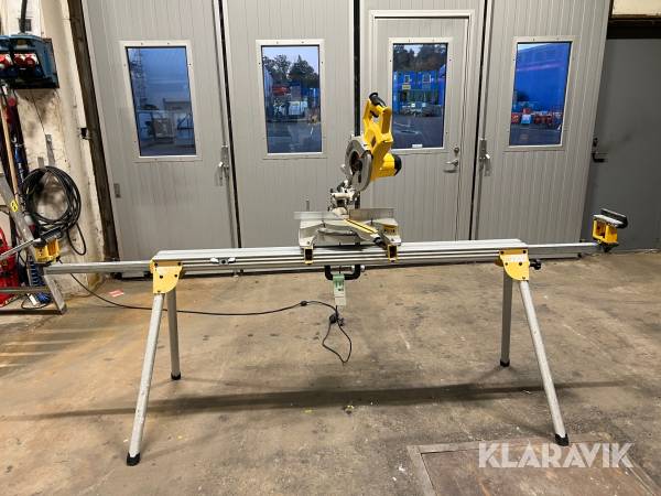 Kap & geringssåg med sågbänk Dewalt DW777, DE7023