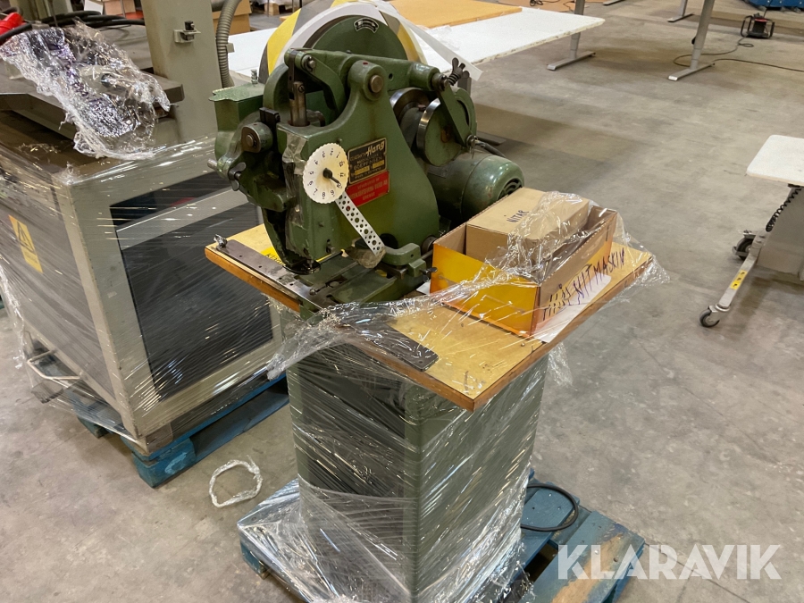 Nitmaskin Constantin Hang 103 LOKA