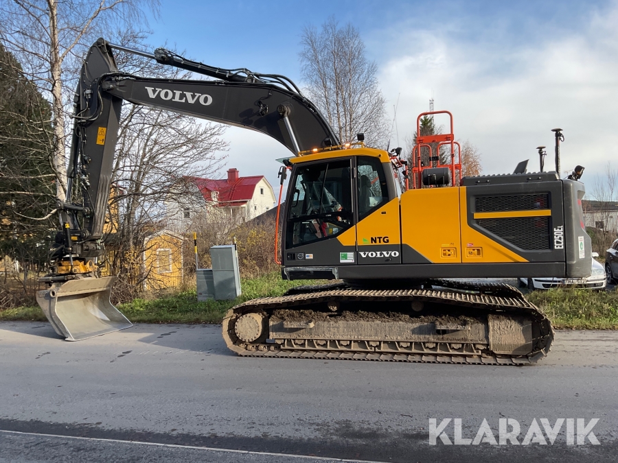 Grävmaskin Volvo EC250EL med maskinstyrning