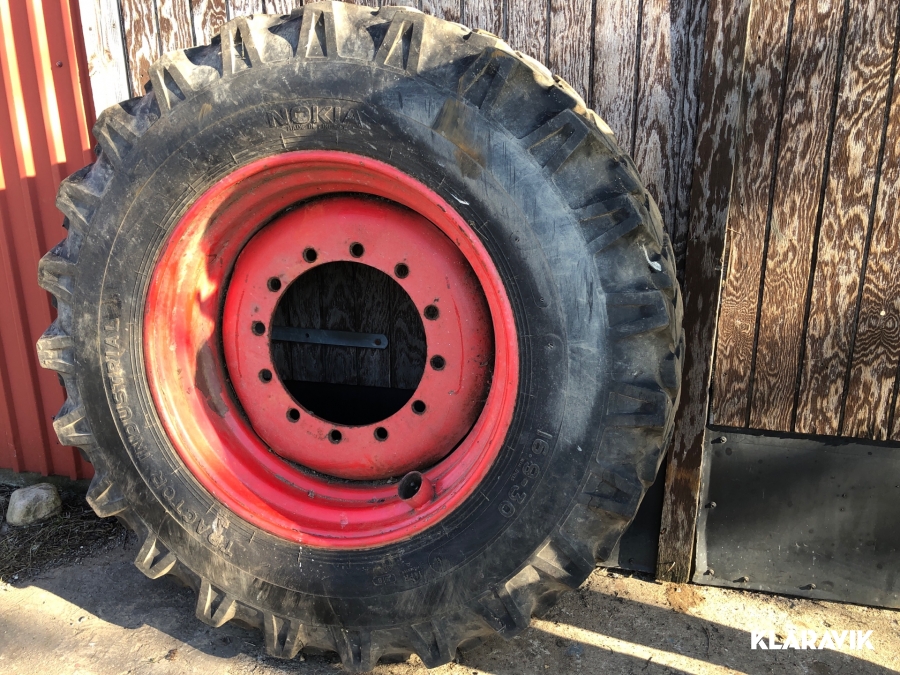 Traktordäck Nokia 16.9-30 