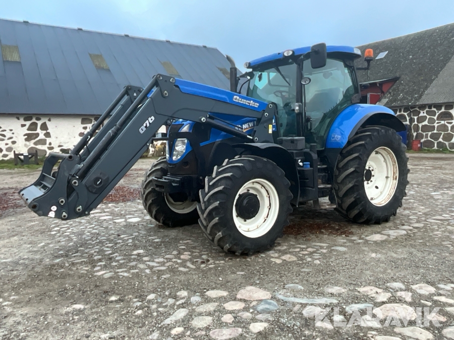 Traktor New Holland T7.210 med lastare