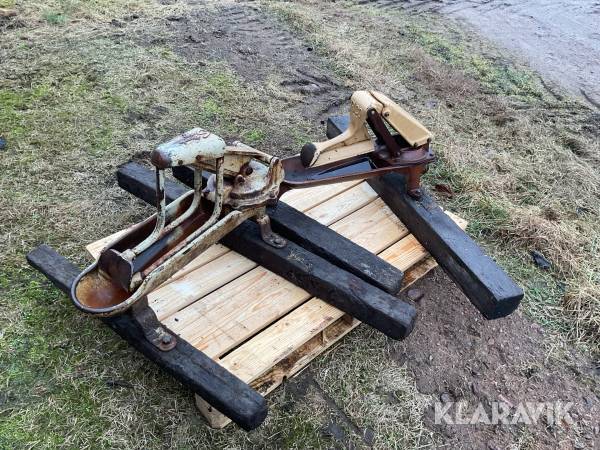 Vattenautomater 2st Triangle swing och Rico