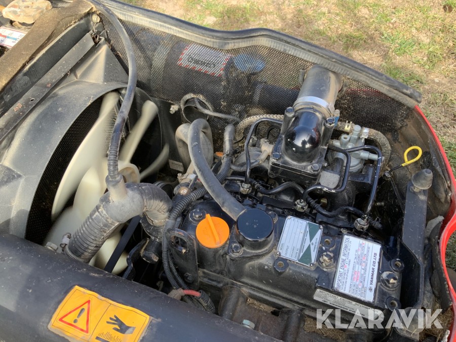 Redskapsbärare Antonio Carraro Rondo K333, Katrineholm, Klar