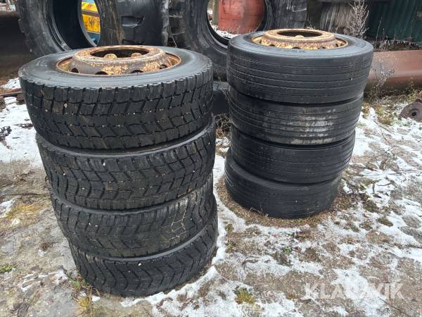 Däck på fälg 295/60R22.5 8st