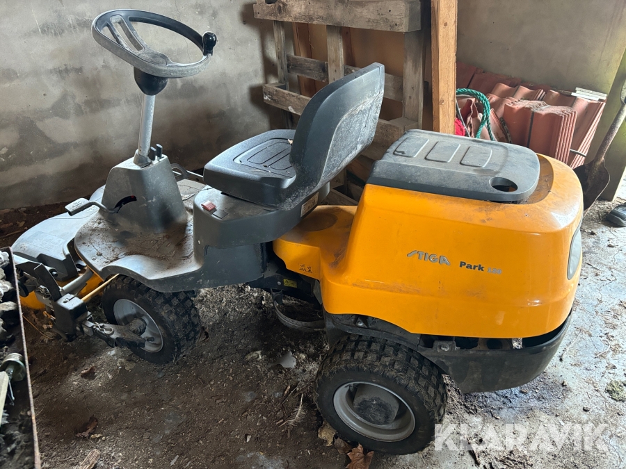 Gräsklippare Stiga Park 120