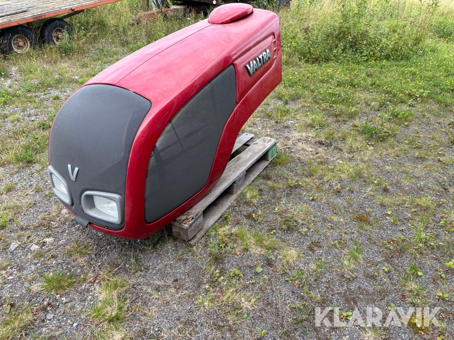Traktorhuv Valtra A82