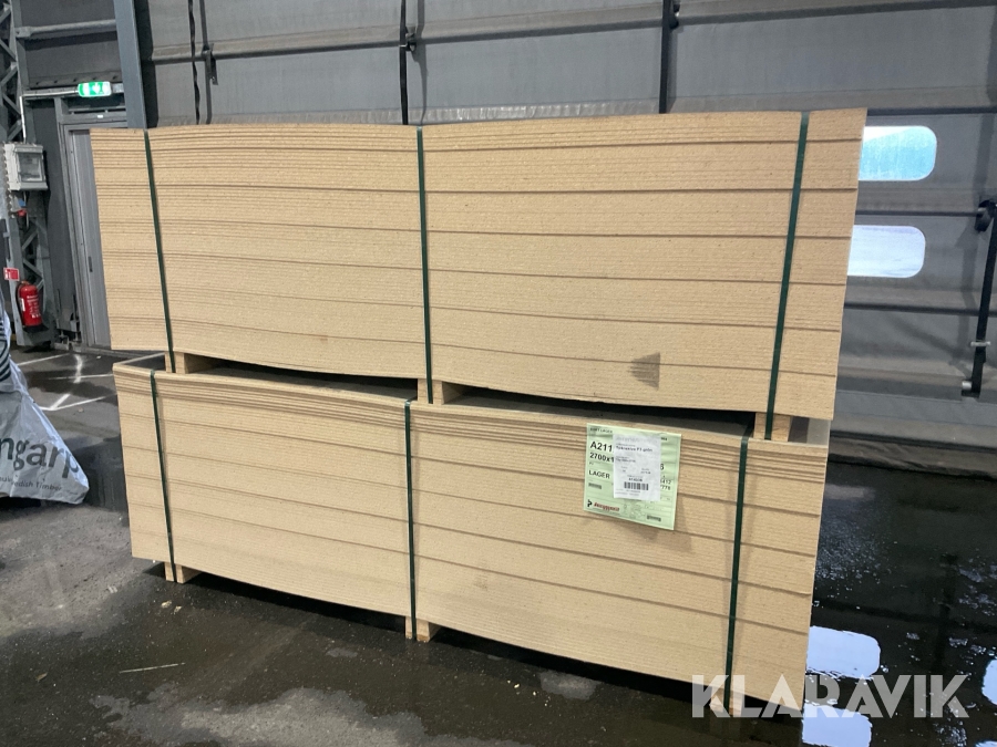 Spånskivor 12x1200x2700mm