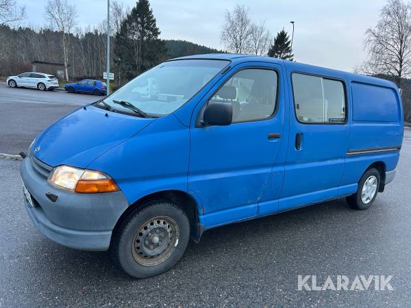 Minibuss Toyota Hiace 2.4 TD