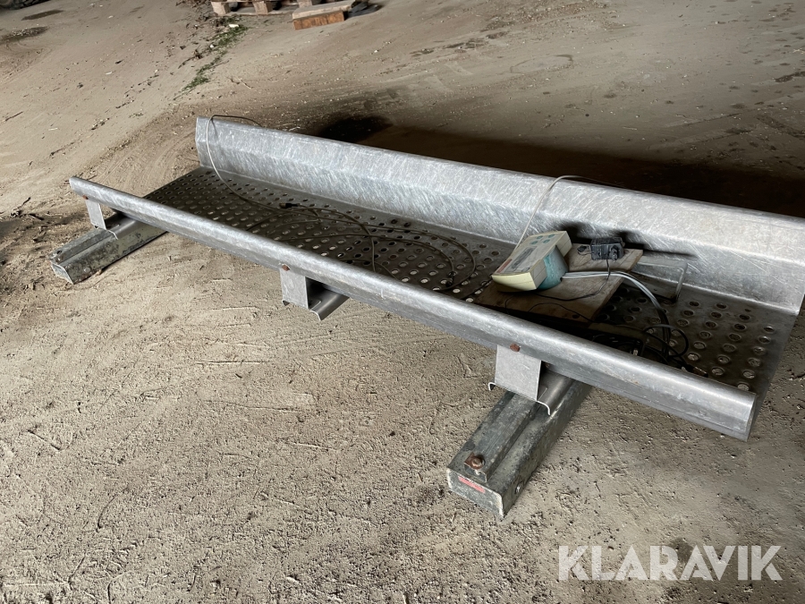 Vågplattform inklusive våg