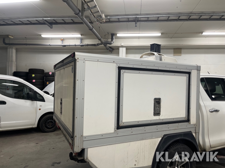 Skåp Orustvagnen /Thermo King B100, Klaravik aukt