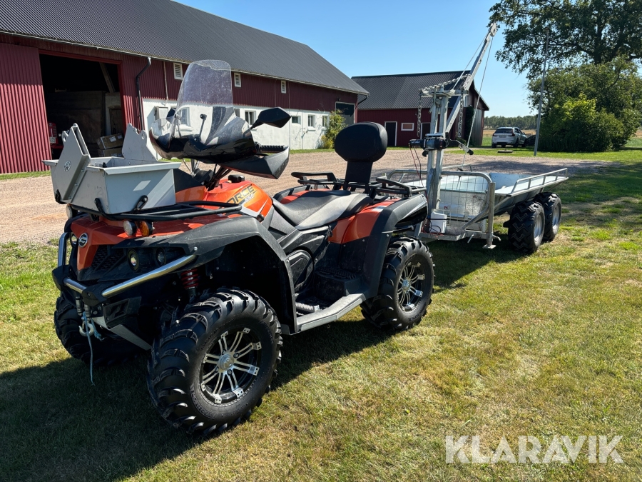 Fyrhjuling CFMOTO CForce 500 med redskap
