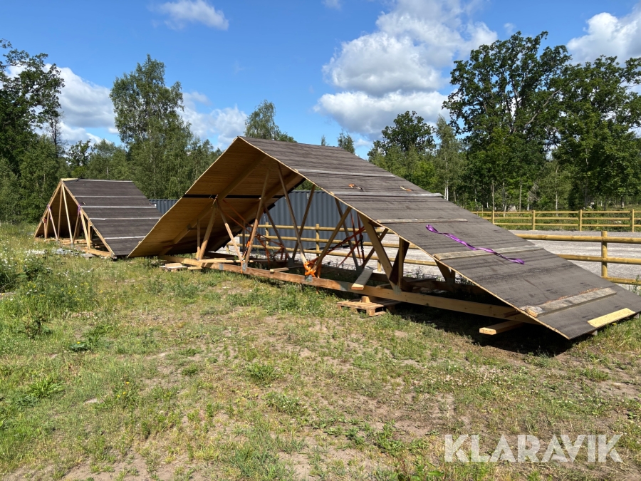 Takstolar med sval 13x8m