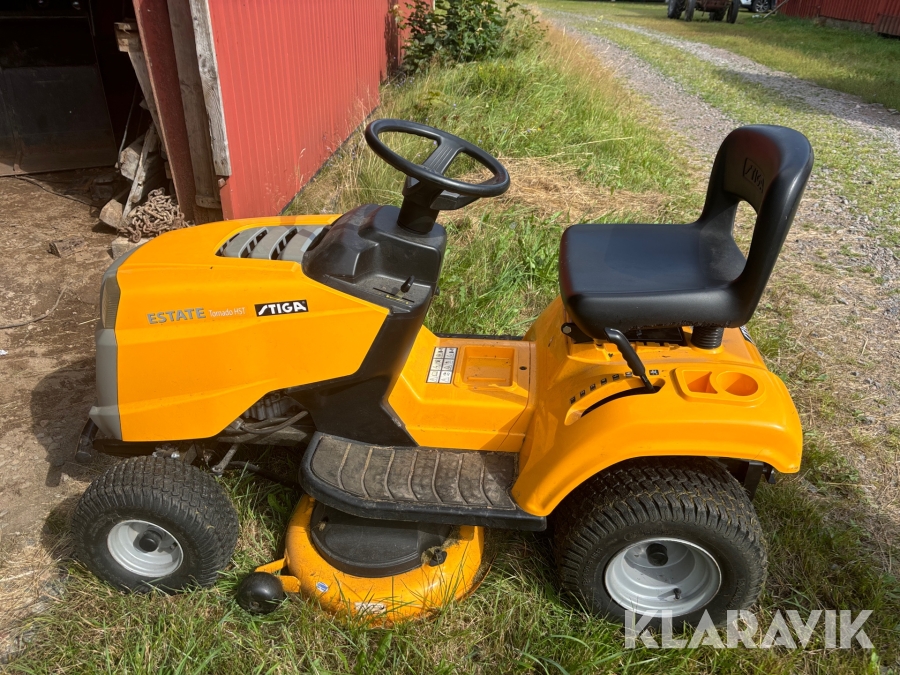 Åkgräsklippare Stiga Estate Tornado HST