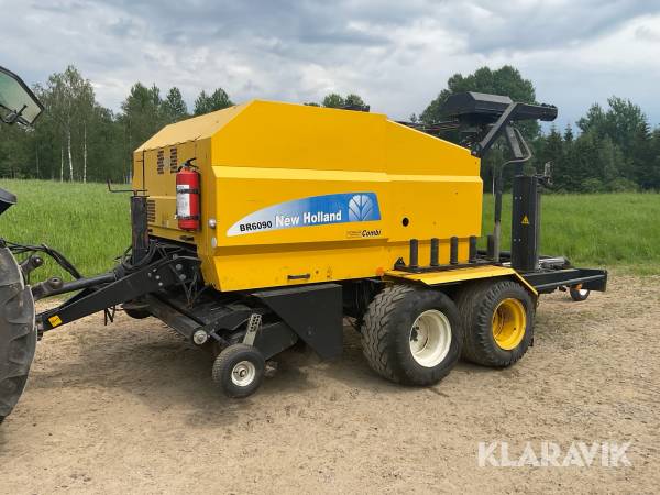 Rundbalspress New Holland BR6090 Combi