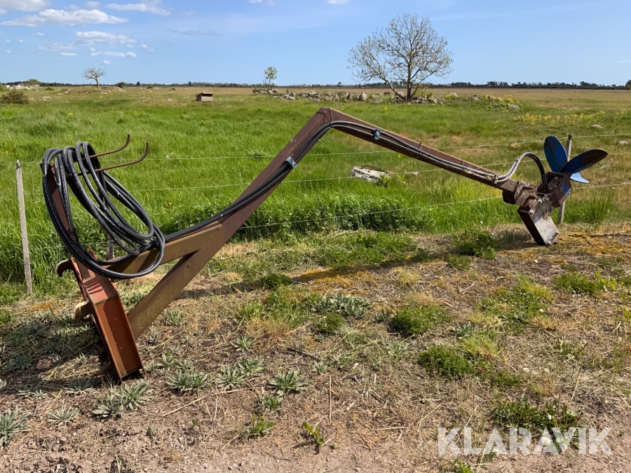 Gödselomrörare hydraulisk med frontlastar fäste
